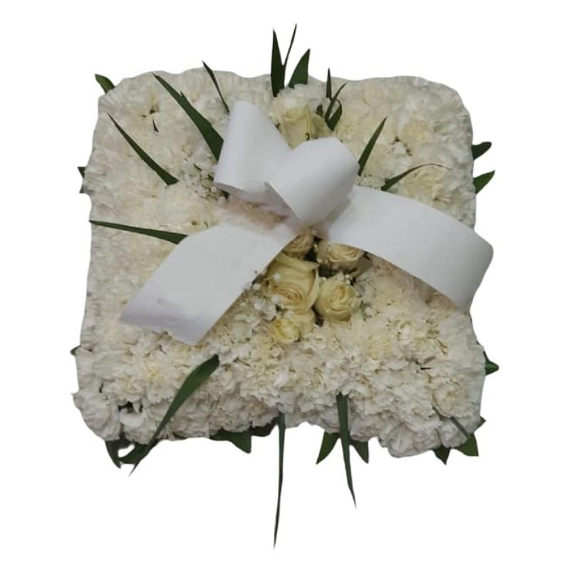Cojín de clavel y rosas